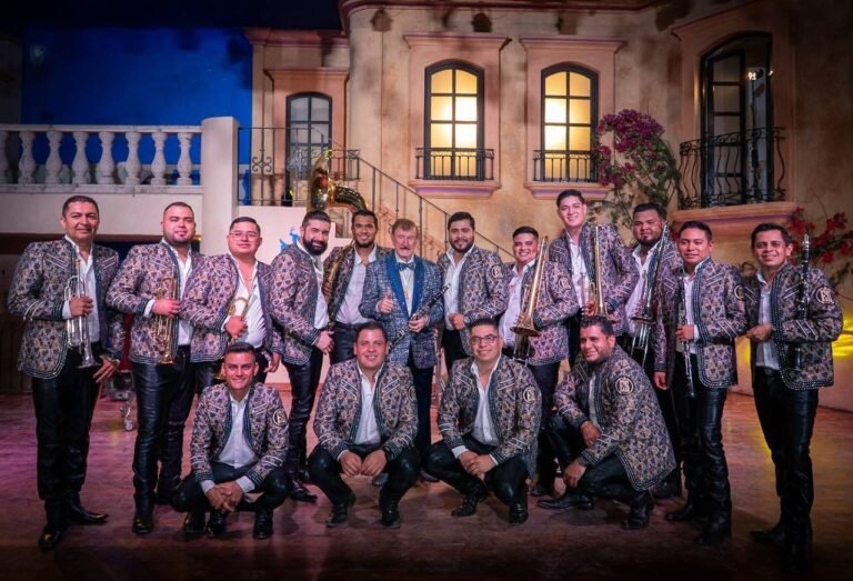 exclusiva-qu-est-pasando-con-germ-n-liz-rraga-768x523 Radios Acariciame - 40 Radios en un solo lugar